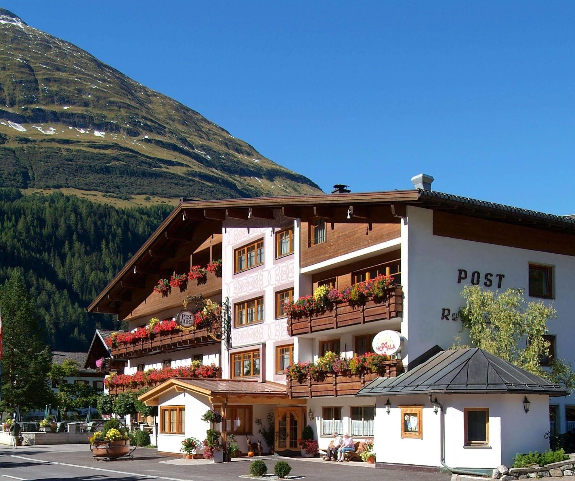 Lechquell Hotel Post Steeg Exterior foto